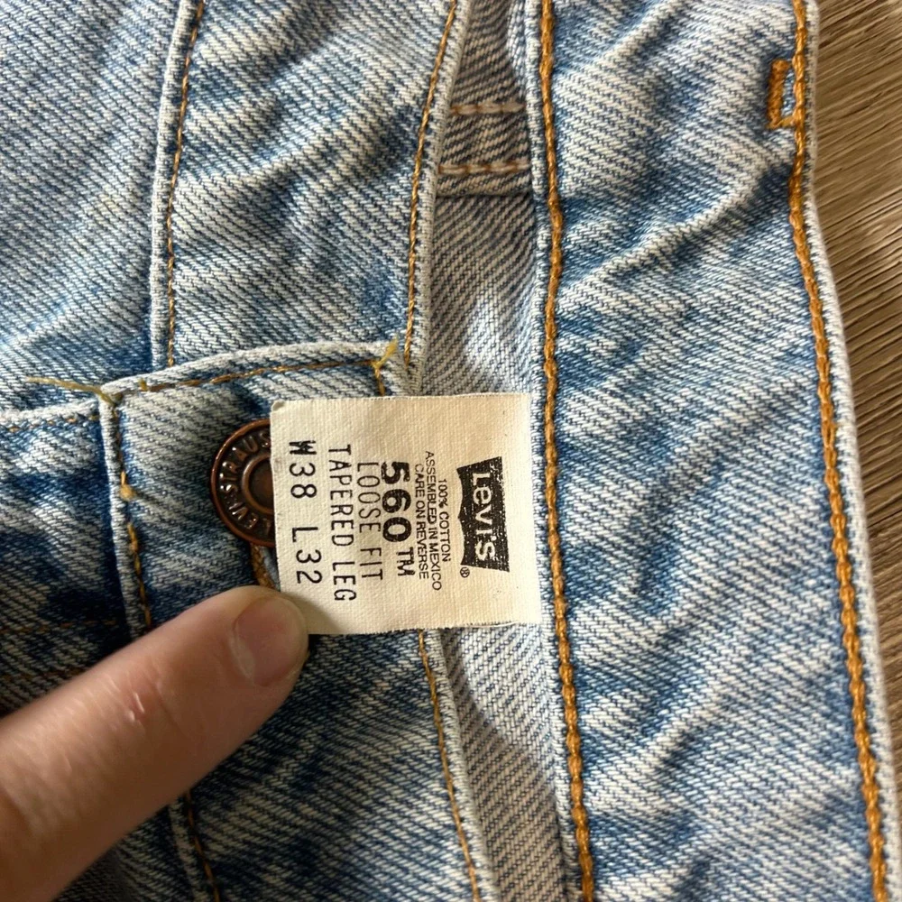 Levi's 560 Jeans Mens 38x32 Light Wash Loose Fit Tapered Leg Vintage 90s Baggy
